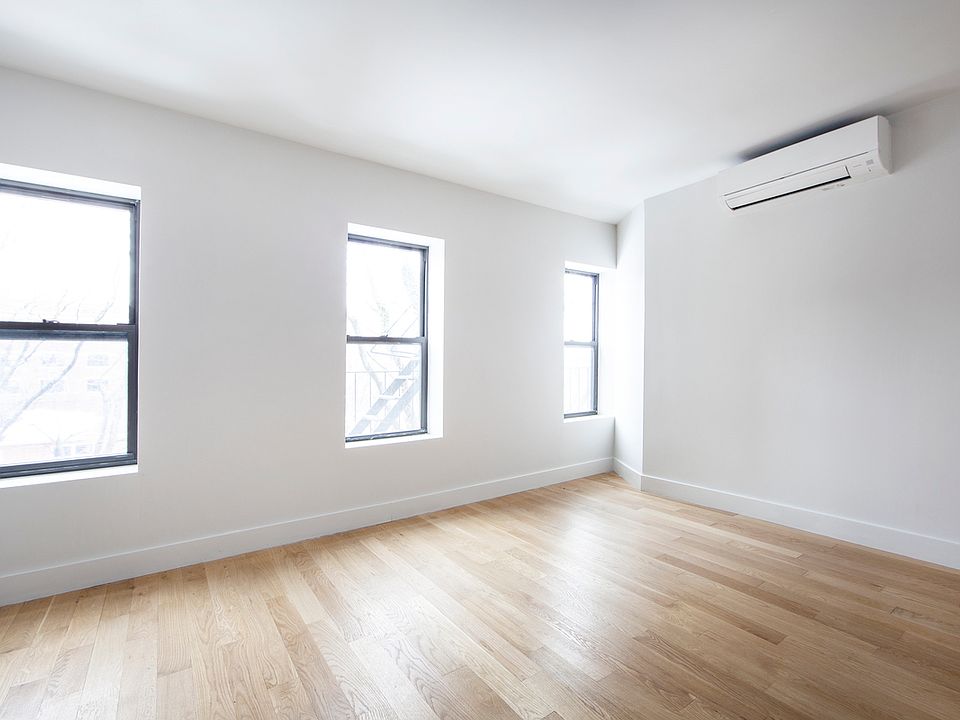 1st image of 738 E 6th St #5