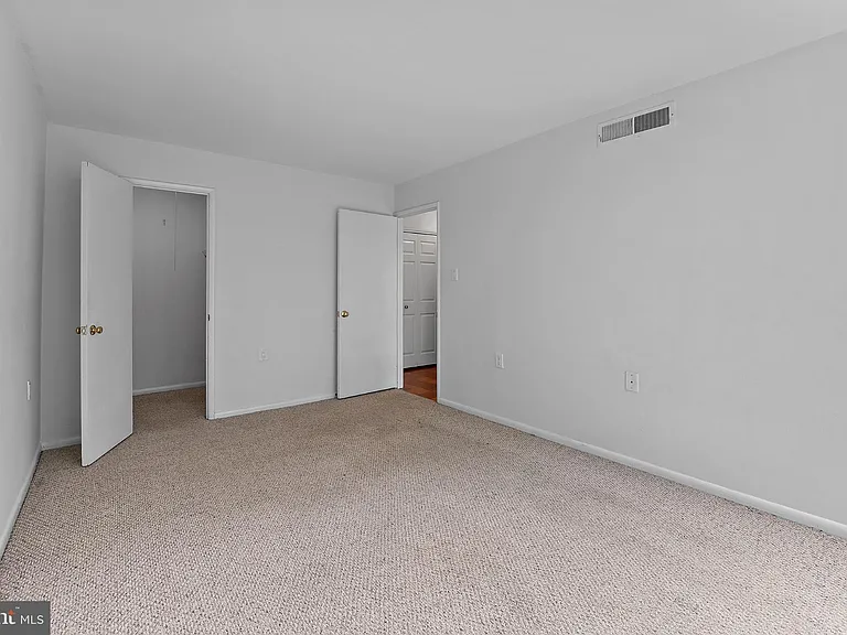 4420 Briarwood Ct N #25 — Photo 11