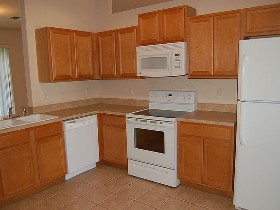 5th image of 4817 Cape Hatteras Dr