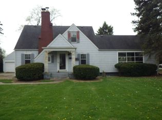 145 W 38th St, Anderson, IN 46013