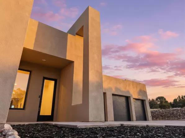 19 Anasazi Trl, Sandia Park, NM 87047