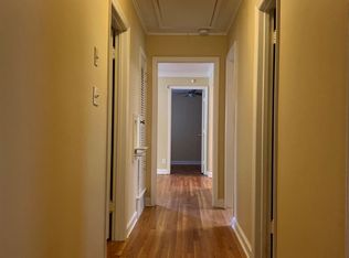 1242 W Perkins Rd, Memphis, TN 38117