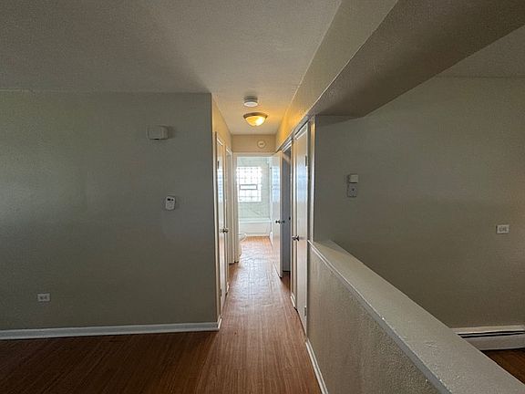 4th image of 726 W Roy Dr #1A