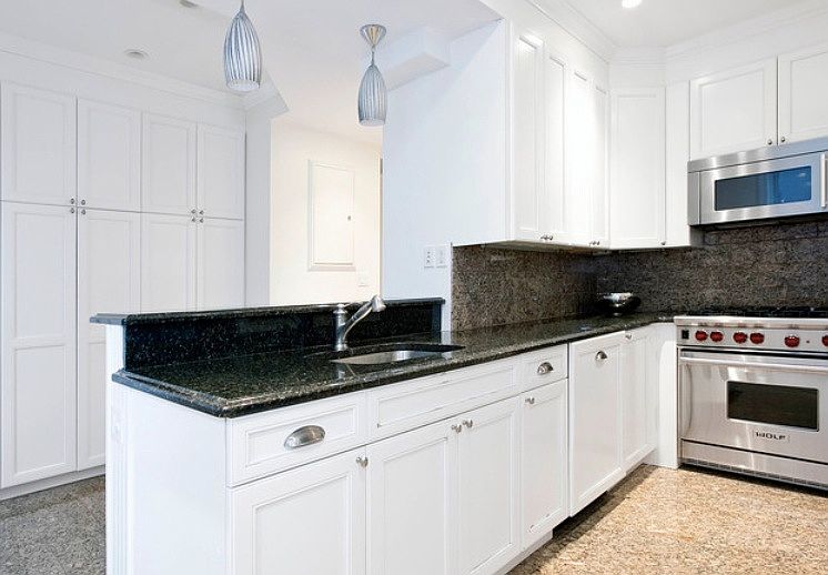 1st image of 151 W 80th St