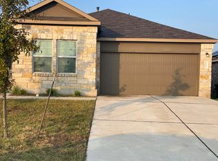 152 Vintage Dr, San Marcos, TX 78666