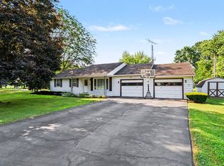 1025 Clausen Ave, Three Rivers, MI 49093