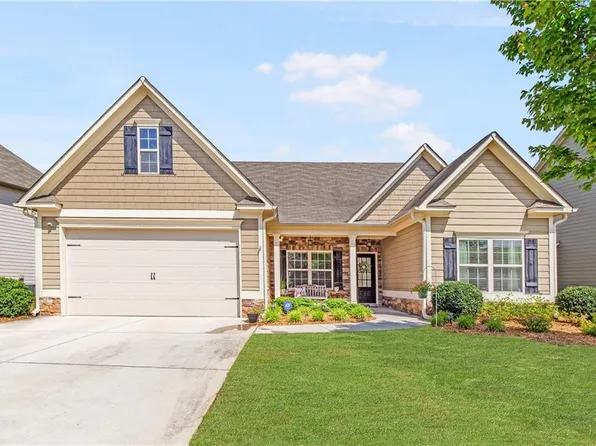 424 Fieldstone Ln, Dallas, GA 30132