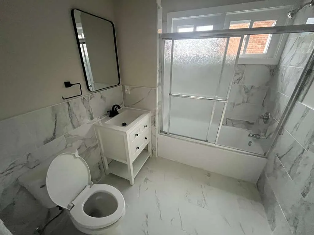 3 bed, 2000 sqft, $3,000 — Photo 4