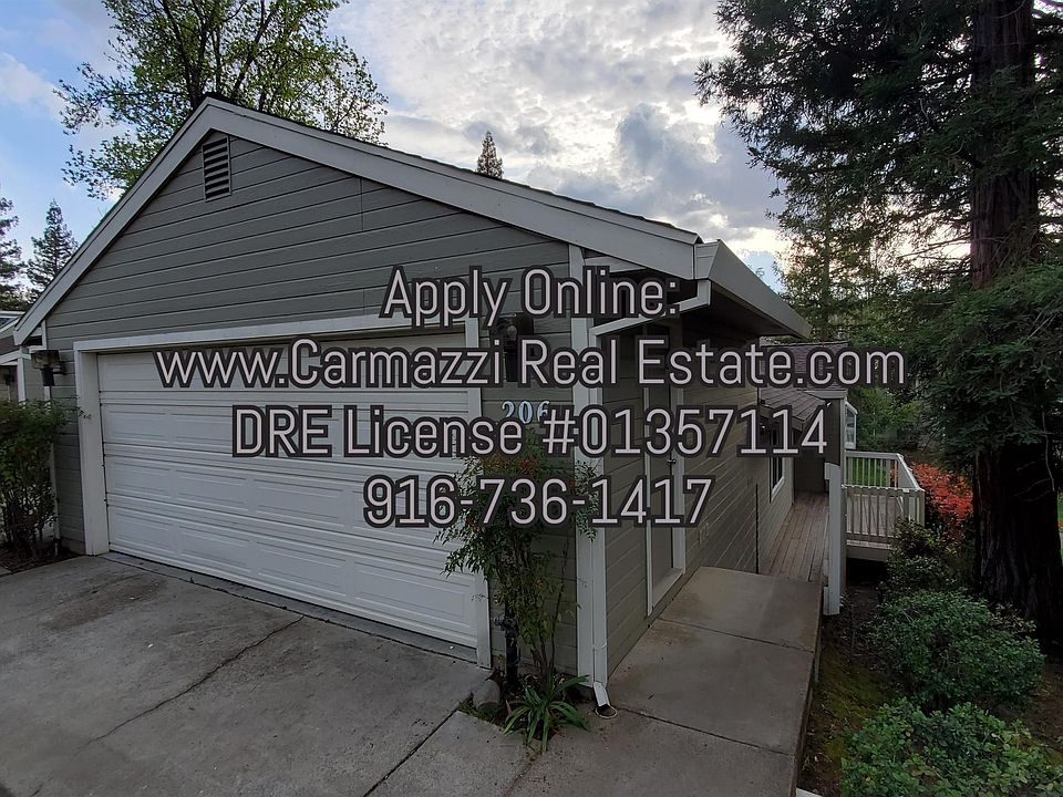 1st image of 206 Live Oak Cir