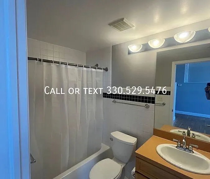 2404 Prospect Ave — Photo 49