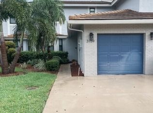 3159 Lake Shore Dr, Deerfield Beach, FL 33442