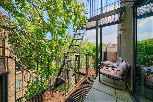 Rented by Living New York | media 24