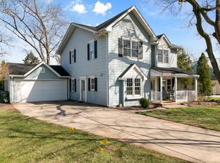 9141 Monitor Ave, Oak Lawn, IL 60453