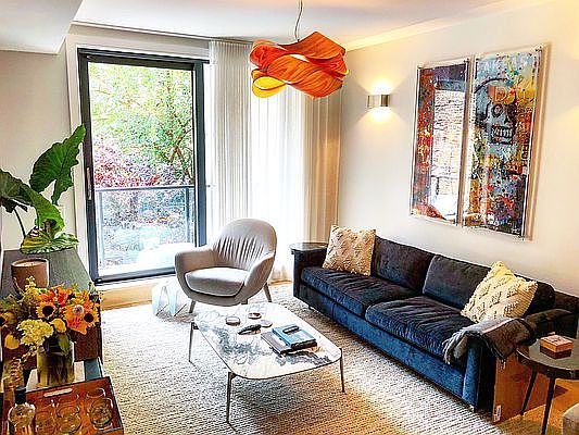 5th image of 536 E 13th St #2