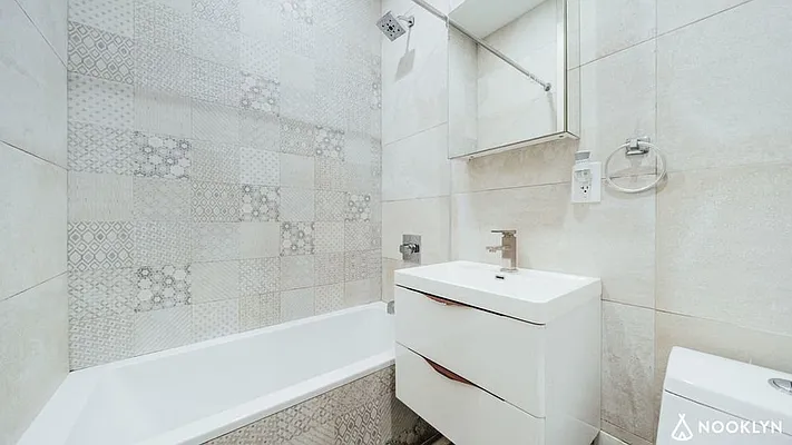 Rented by Nooklyn NYC LLC | media 13