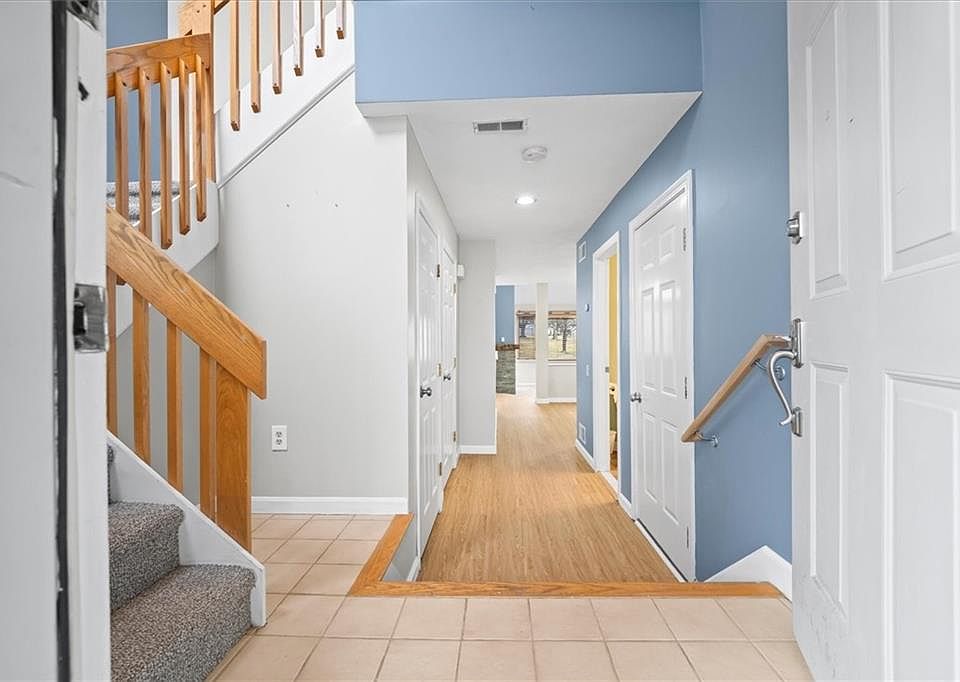 1st image of 75 Valley Green Ct #C