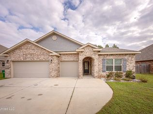 6436 Chickory Way, Ocean Springs, MS 39564