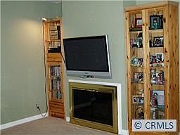 Living Area, Fireplace is decorational only