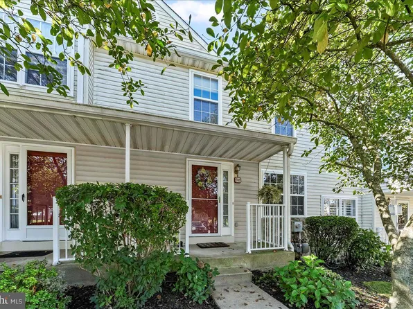 741 Shropshire Dr, West Chester, PA 19382