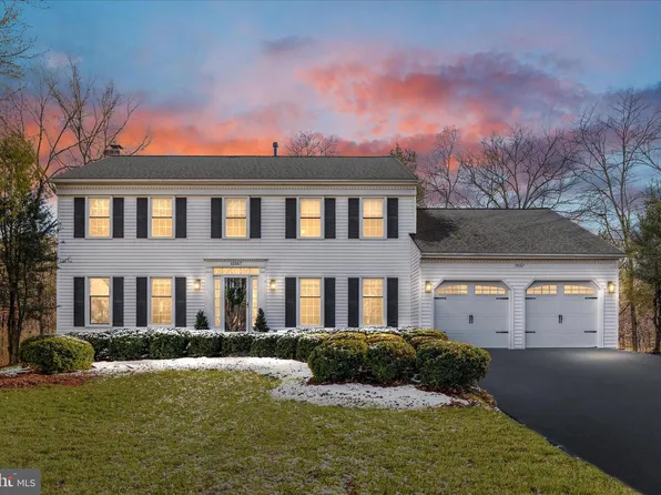 15567 Eagle Tavern Ln, Centreville, VA 20120