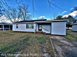 914 Carridale St SW, Decatur, AL 35601