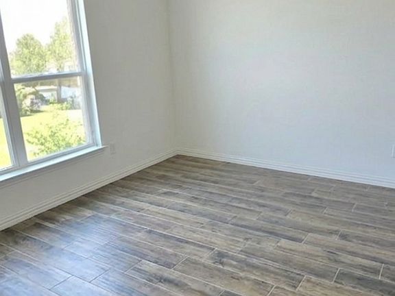 5th image of 14724 Desertpost Dr