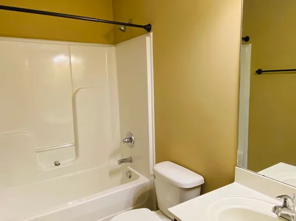 1725 Thistlewood Dr APT B, Clarksville, TN 37042
