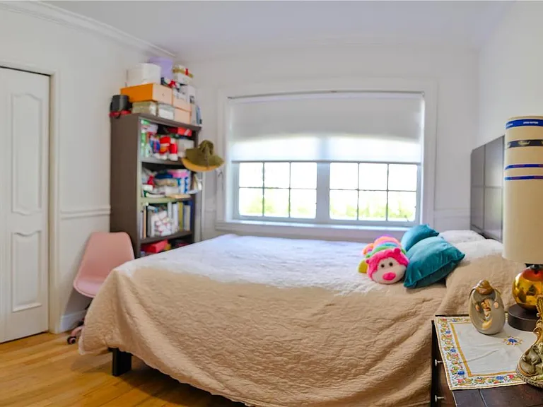 1535 Baracoa Ave — Photo 32