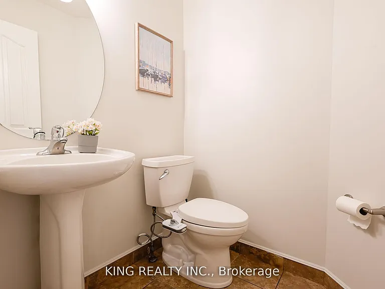 1223 Coronation Dr — Photo 20