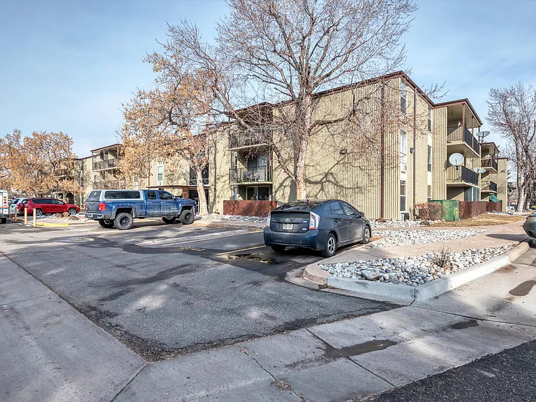 2281 S Vaughn Way #301 — Photo 16