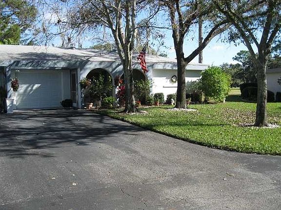 2nd image of 1410 Palmer Ln