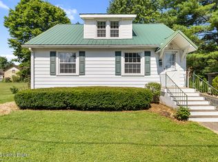 204 S Greensburg St, Hodgenville, KY 42748