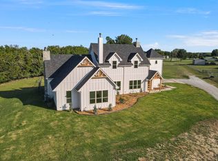 172 Rain Dance Trl, Decatur, TX 76234