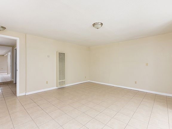 2nd image of 100 Findley Ct #1