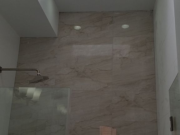 5th image of 518 Van Buren Street #9