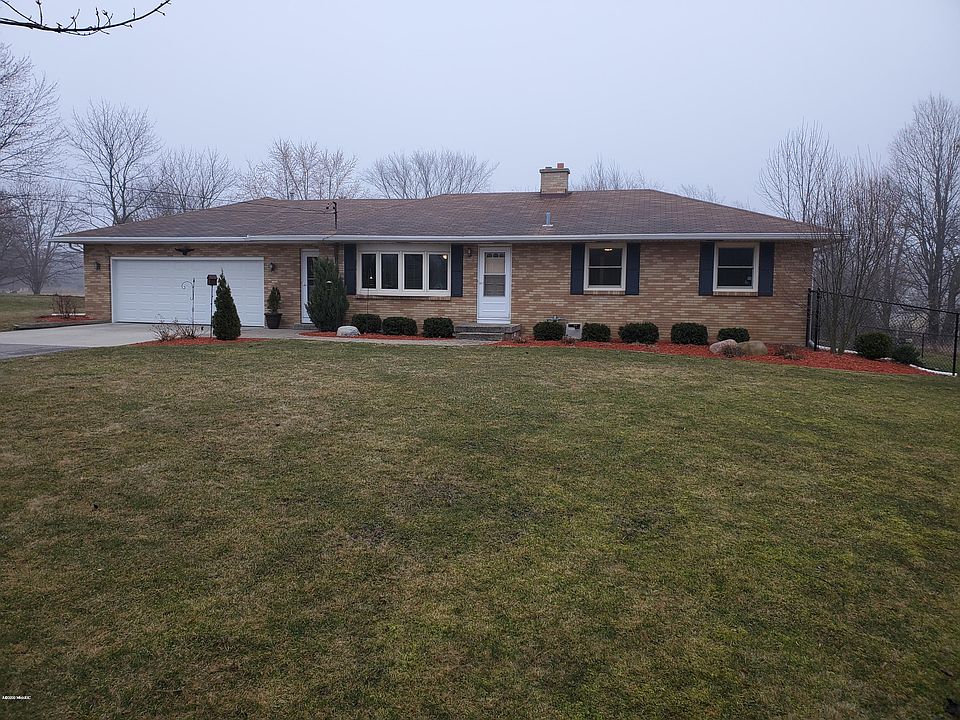 1st image of 9374 Hanna Lake Ave SE