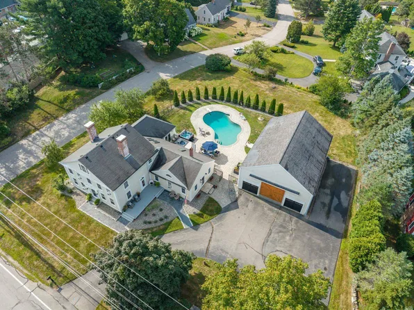 333 Winnacunnet Road, Hampton, NH 03842