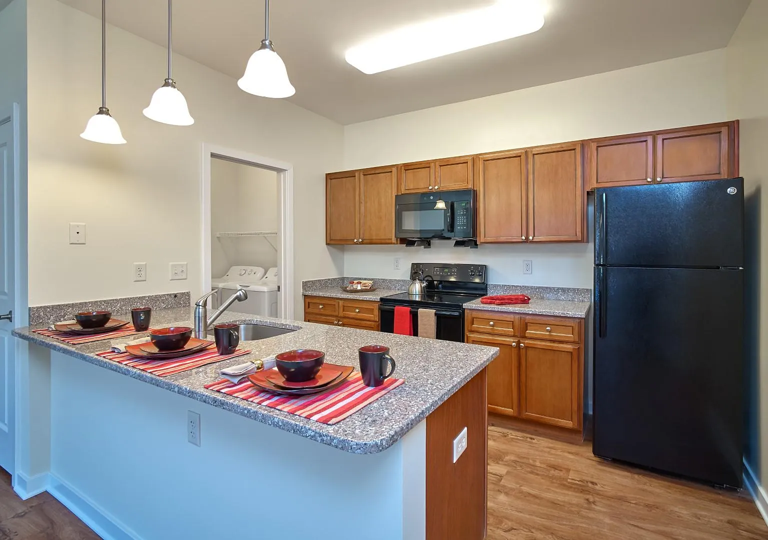 Valor Apartment Homes — Photo 2