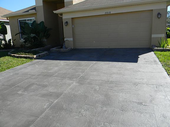 2nd image of 27218 Liriope Ct