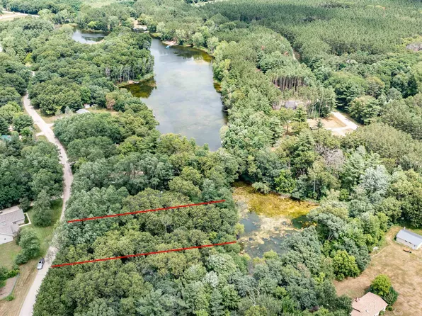 Virginia Dr, Waupaca, WI 54981