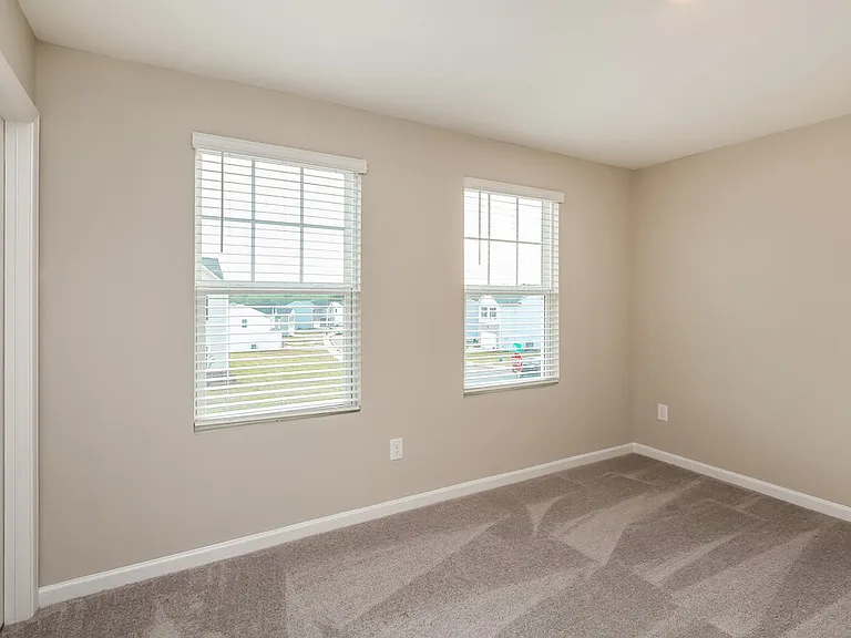 15 Streamview — Photo 13