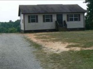 11677 Cherry Grove Rd, Reidsville, NC 27320