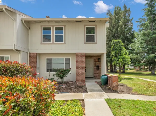 1808 Wildbrook Ct APT D, Concord, CA 94521