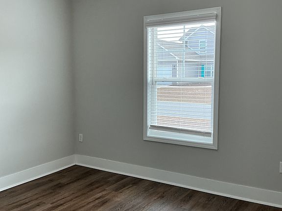 3rd image of 1005 Autumns Wood Cir E