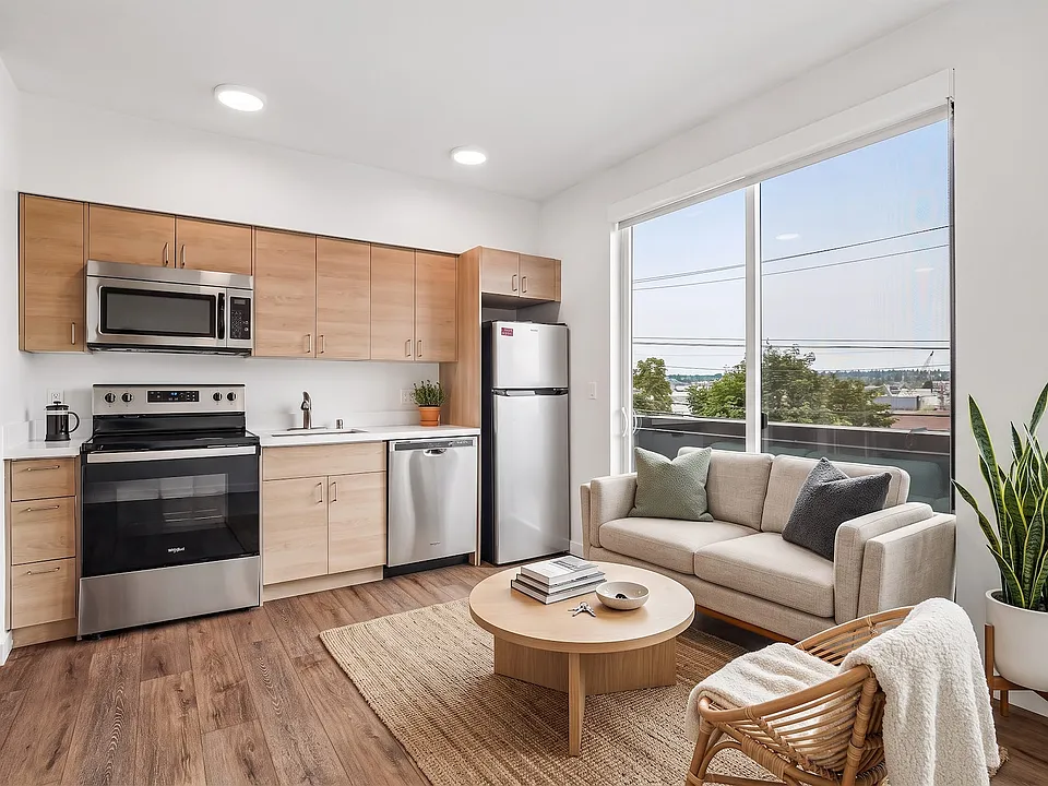 Lanterman Apartments