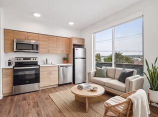 Lanterman Apartments, Seattle, WA 98119