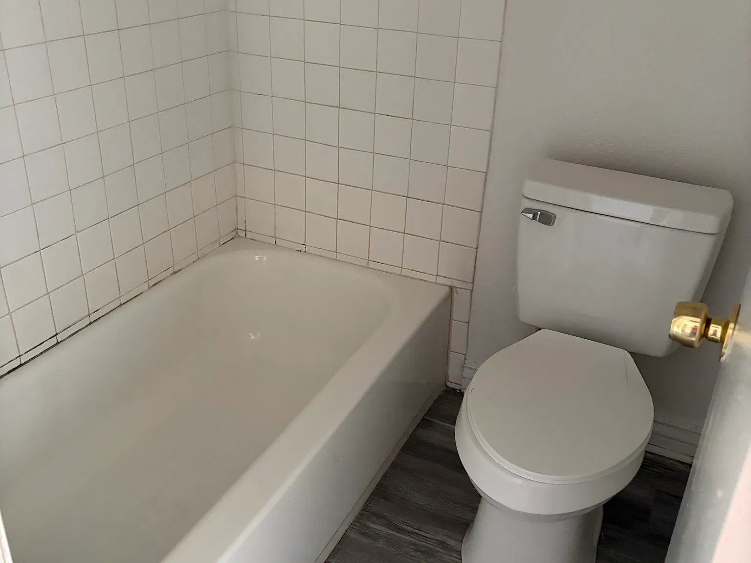 2 bed, $1,200 — Photo 4