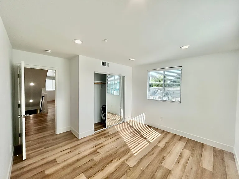 8418 S Main St — Photo 40