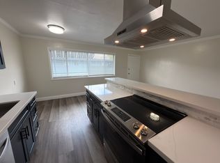411 Fairmount Ave, Oakland, CA 94611