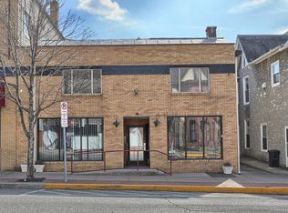 30 E Main St, Annville, PA 17003
